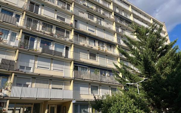 Appartement à vendre    3 pièces • 59,65 m2 Vincennes