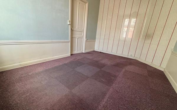 Maison à vendre    5 pièces • 104 m2 Saint-Quentin