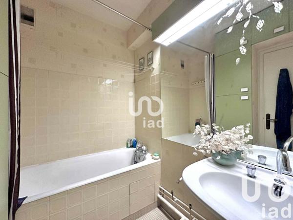 Appartement à vendre 4 pièces 72 m² Paris 15