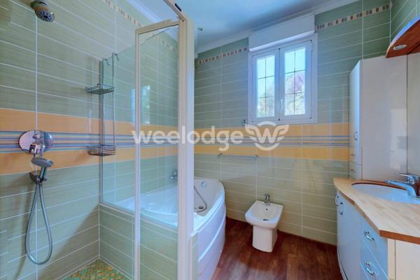 Maison à vendre 5 pièces de 142 m² à Mandelieu-la-Napoule