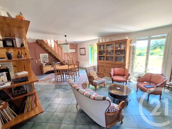 Maison à vendre  5 pièces - 135 m 2   PONT L EVEQUE  - 14