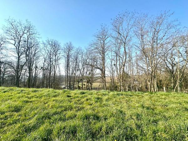 Terrain viabilisé  d'environ 420 m²