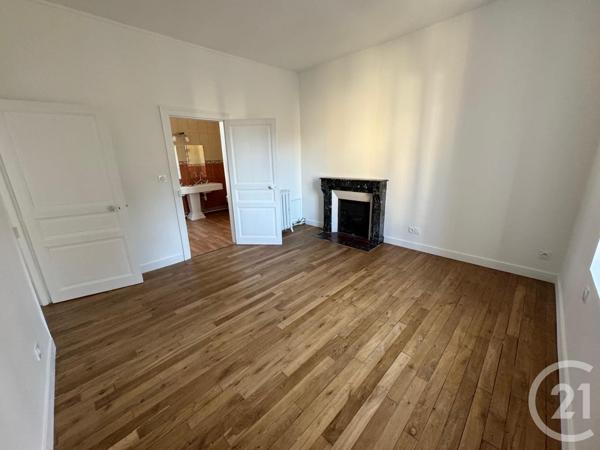 Maison à vendre  9 pièces - 149,99 m2 FOUGERES - 35