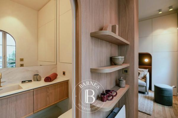 Paris 9ème, Appartement  17 m² à vendre