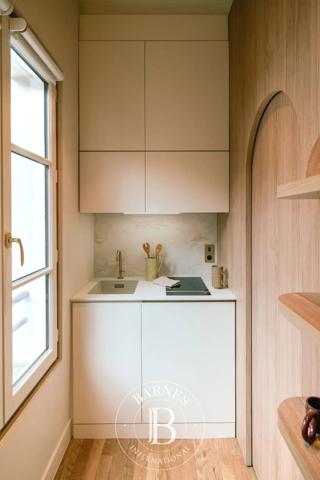 Paris 9ème, Appartement  17 m² à vendre