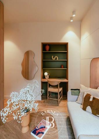 Paris 9ème, Appartement  17 m² à vendre