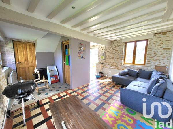 Maison rustique 3 pièces de 79 m² à Moutiers-au-Perche (61110)