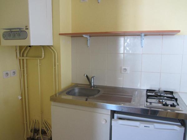 Appartement * 28 M² * 19200 Ussel * 344  € * 50  € * 394  €
