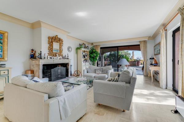 Maison à vendre  6 pièces - 160 m2 CAVALAIRE SUR MER - 83