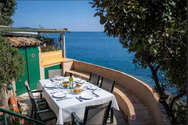Maison à vendre  6 pièces - 160 m2 CAVALAIRE SUR MER - 83