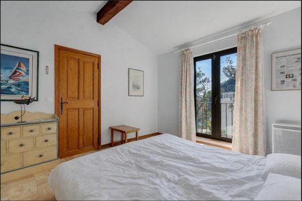 Maison à vendre  6 pièces - 160 m2 CAVALAIRE SUR MER - 83