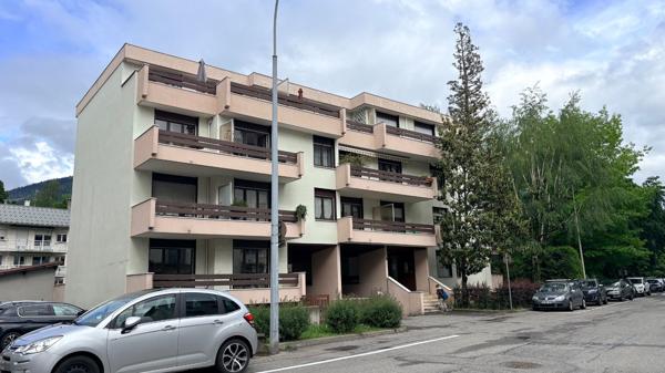 Bureaux  3 pièces 59.40 m2 + s/sol + cave + garage