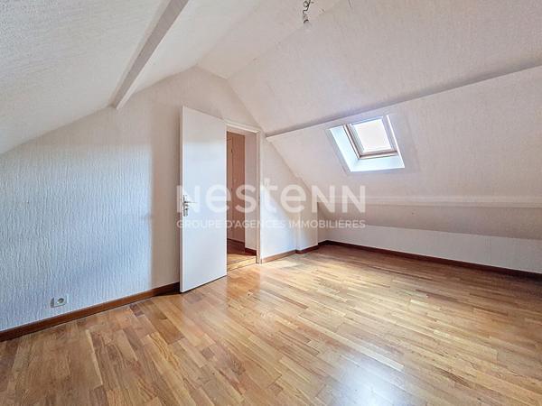 SARAN - MAISON DE 102M2 - DPE D - JARDIN