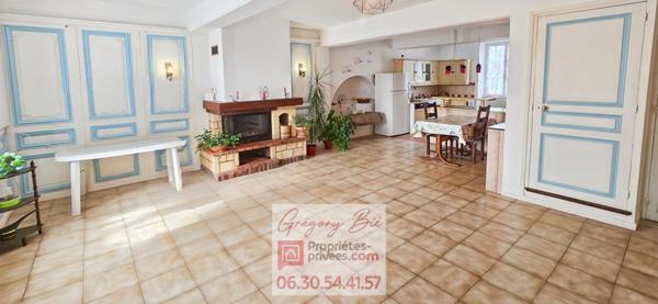 Corps de ferme Coulommiers 11 pièce(s) 435 m2