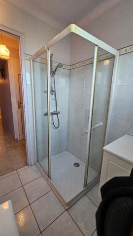 Opportunité rare à Darney Maison 5 pièces, jardin & double garage