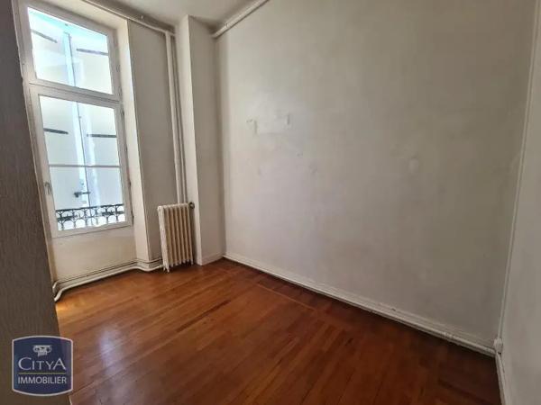 Appartement à louer 3 pièces 97m² Tours (37000)