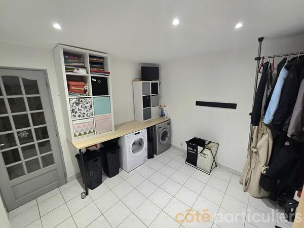 Vente
                Maison97 m² - 5 Pièces -
                    AMBOISE (37400)