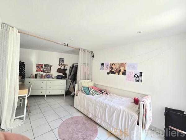Vente
                Maison97 m² - 5 Pièces -
                    AMBOISE (37400)