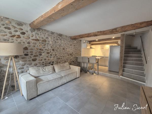 Maison de village rénovée