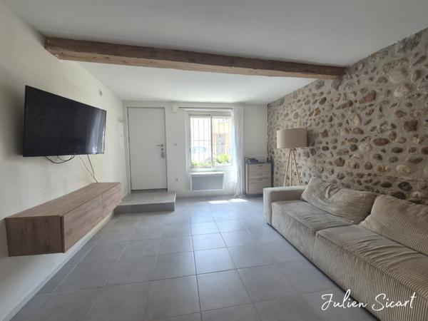 Maison de village rénovée