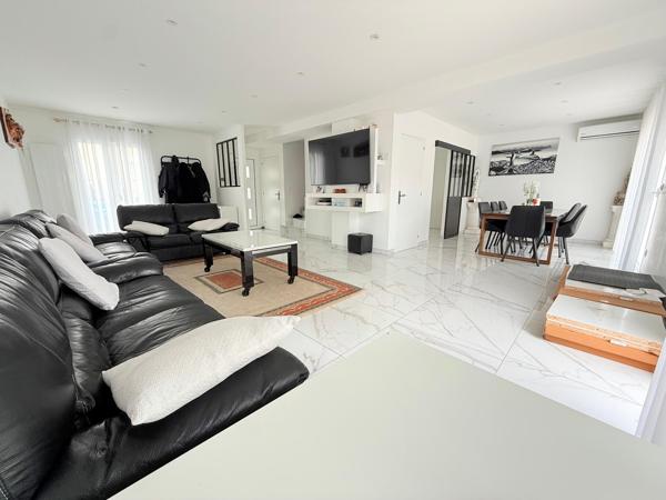 Deux maisons à Domont sur 713 m², 195 m² habitables et 7 chambres