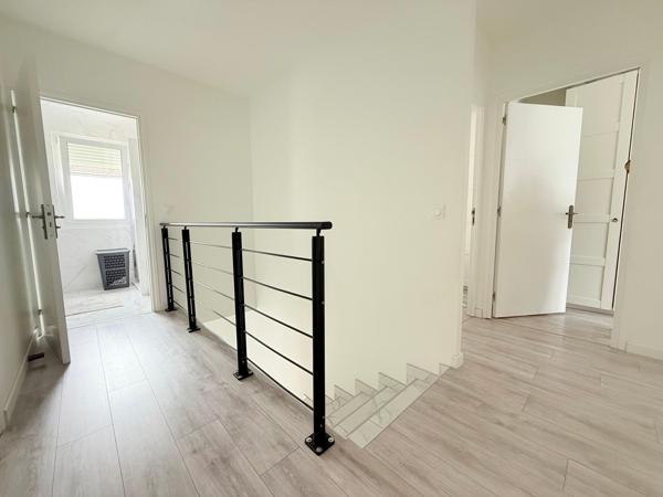 Deux maisons à Domont sur 713 m², 195 m² habitables et 7 chambres