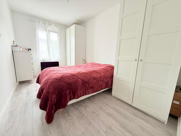 Deux maisons à Domont sur 713 m², 195 m² habitables et 7 chambres