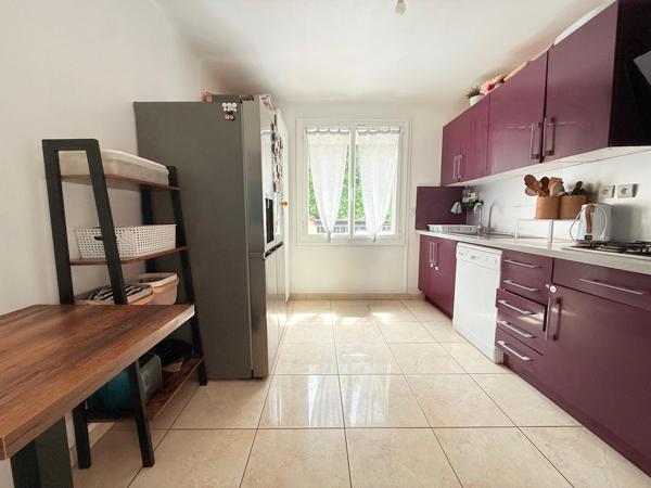 Deux maisons à Domont sur 713 m², 195 m² habitables et 7 chambres