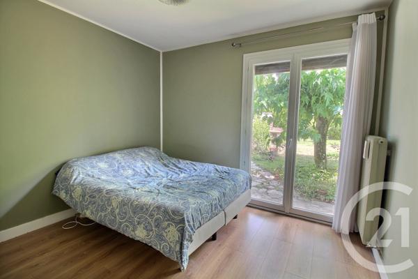Maison à vendre  4 pièces - 105,19 m 2   PESSAC  - 33