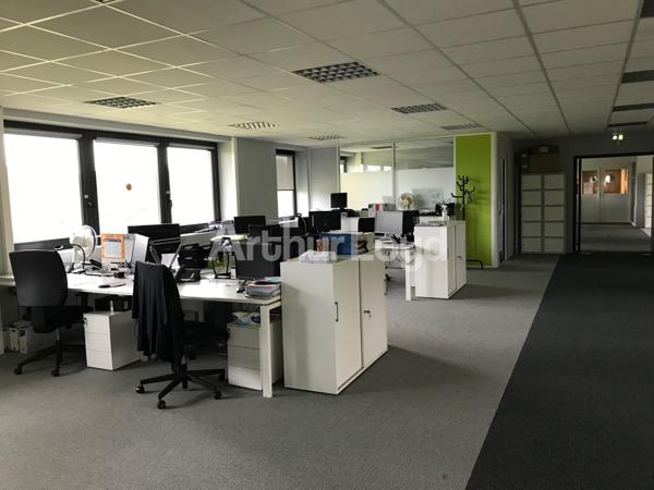 Bureaux à vendre ou à louer à Sainghin-en-Mélantois proche axes routiers