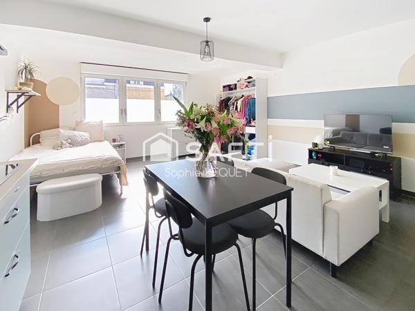 À découvrir – Studio de 42 m² dans une petite résidence sécurisée