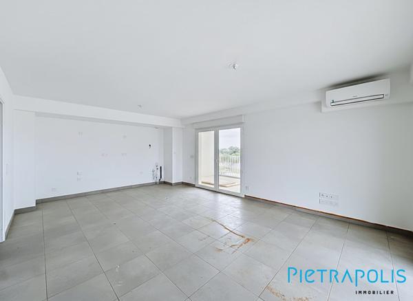AGDE – APPARTEMENT T4 - TERRASSE 36 m² – PARKING – ASCENSEUR – 2EME ÉTAGE