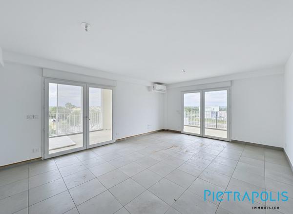 AGDE – APPARTEMENT T4 - TERRASSE 36 m² – PARKING – ASCENSEUR – 2EME ÉTAGE