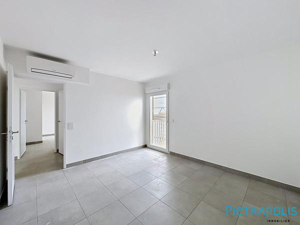 AGDE – APPARTEMENT T4 - TERRASSE 36 m² – PARKING – ASCENSEUR – 2EME ÉTAGE