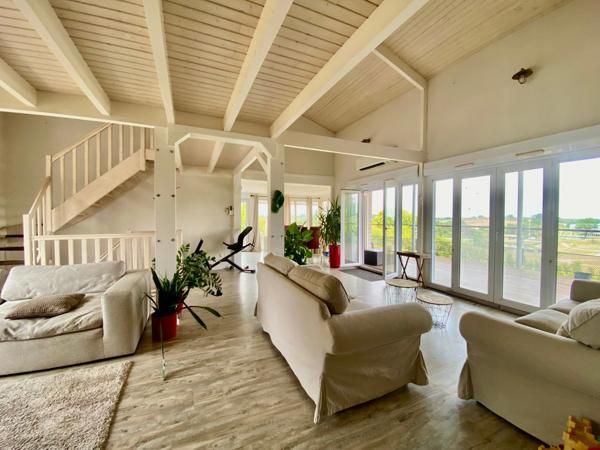 Maison de standing avec vue dominante – À 15 min de Bordeaux