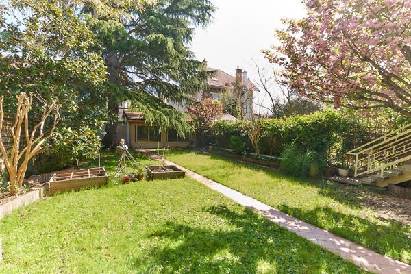 Grande Maison avec Jardin et piscine - Rueil Triangle d'or