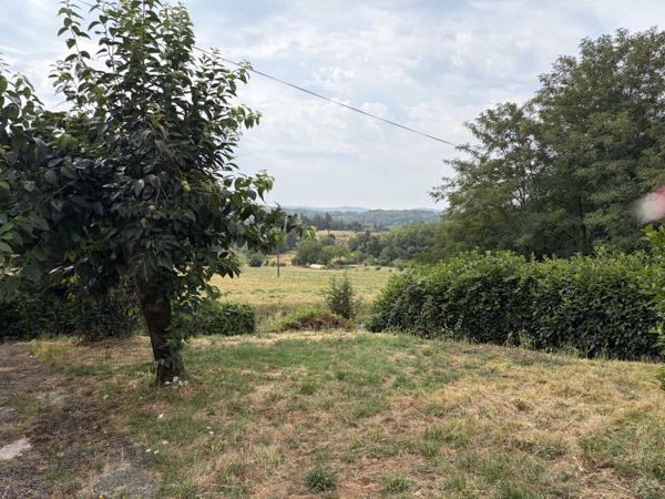 Maison ancienne - Belves Maison en pierre avec jolie vue et potentiel, proche des commerces