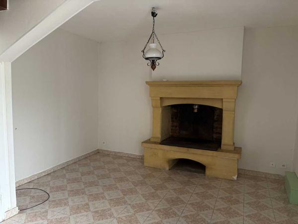 Maison ancienne - Belves Maison en pierre avec jolie vue et potentiel, proche des commerces