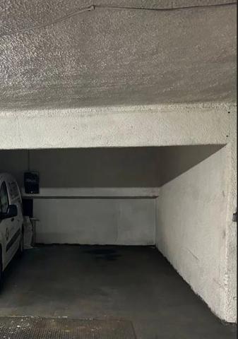 Parking – Paris 8ème