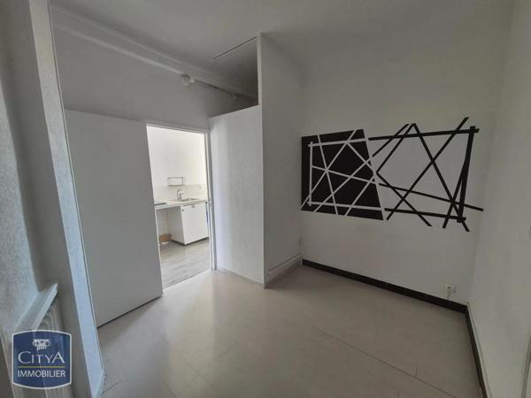Appartement à louer 2 pièces Marseille 7e Arrondissement (13007)