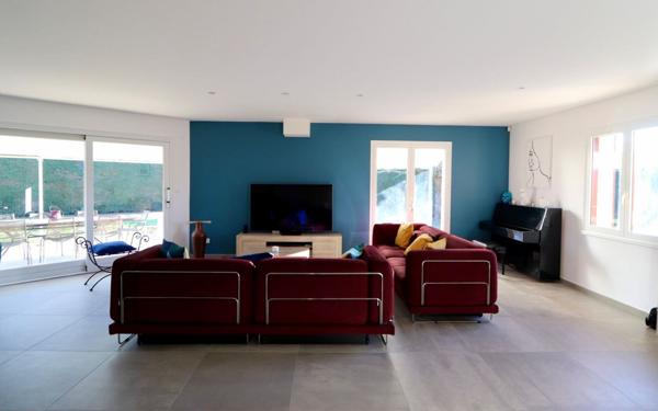 Maison à vendre    5 pièces • 134 m2 Diémoz