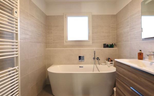 Maison à vendre    5 pièces • 134 m2 Diémoz