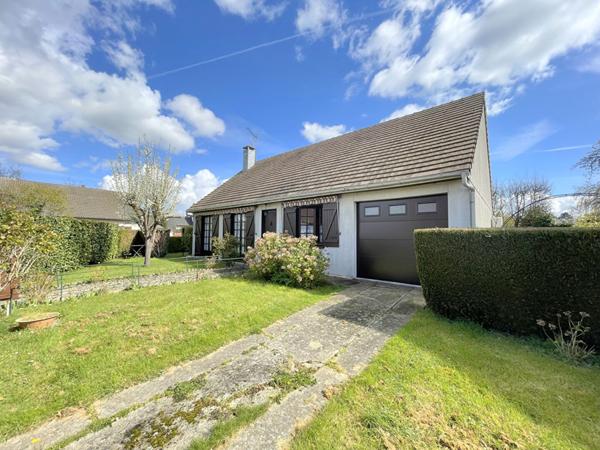 A VENDRE - Maison de PLAIN PIED 2 chambres / 78 m² / jardin en centre-ville de Chaumont En Vexin