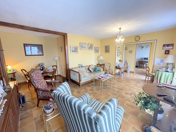 A VENDRE - Maison de PLAIN PIED 2 chambres / 78 m² / jardin en centre-ville de Chaumont En Vexin