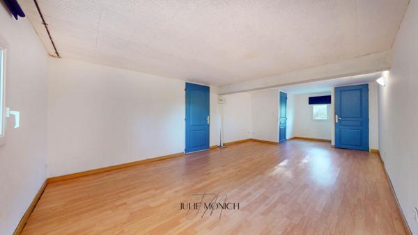 MAISON DE PLAIN-PIED 4 FACES - Produit rare aux prestations de standing