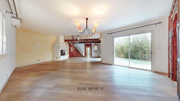 MAISON DE PLAIN-PIED 4 FACES - Produit rare aux prestations de standing