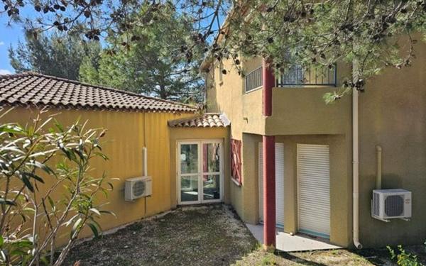 Maison à vendre    2 pièces •  Poulx