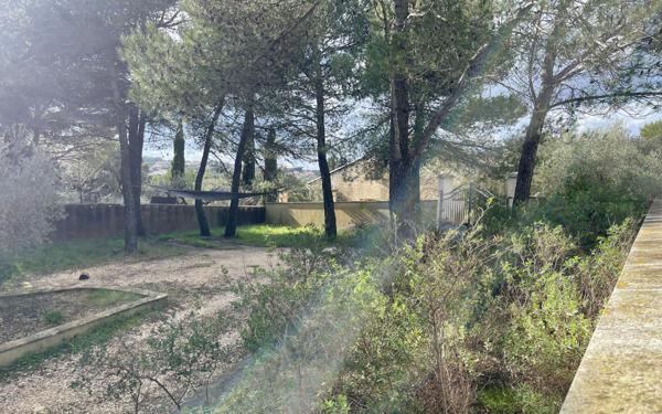 Maison à vendre    2 pièces •  Poulx