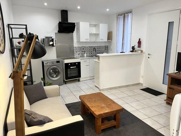 Appartement à louer 550 € CC Cazouls-lès-Béziers 2 p 39 m² DPE D
