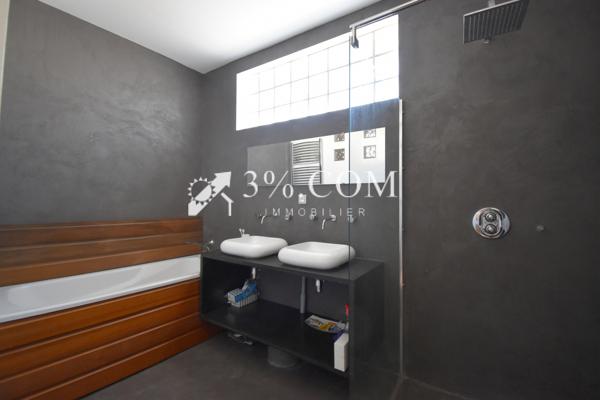Propriete 6 pièce(s) 5 chambre(s) 171 m²